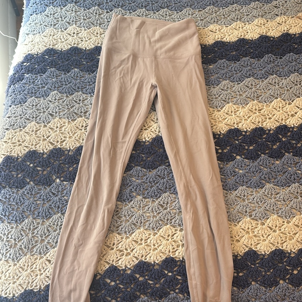 Lulu lemon align leggings. Size 2. Dusty lavender color.